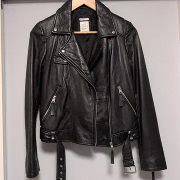 ZARA 가죽 라이더 자켓 블랙