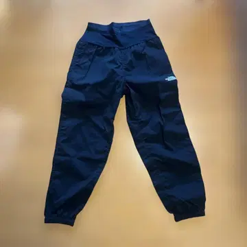 [ 새상품 ] The North Face 프리 런 롱 팬츠