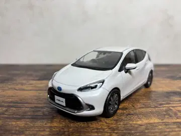 1/30 색감 견본 미니카 아쿠아