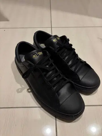 ALL STAR 블랙 로우컷 스니커즈