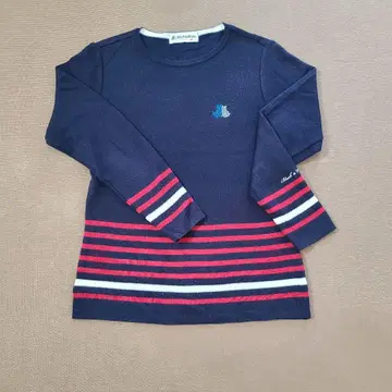 black&white 네이비 스웨터