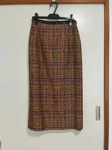 [ MACPHEE ] 멀티 컬러 트위드 타이트 스커트