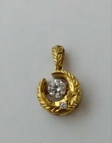 실버 925 달 모양 골드 컬러 펜던트