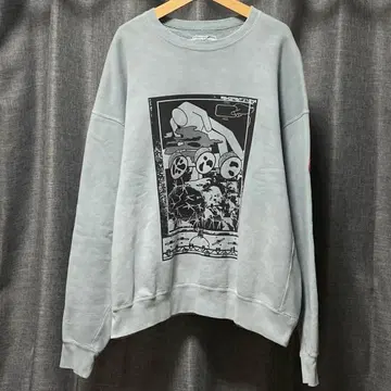 그레이 긴팔 트레이닝복 그래픽 프린트