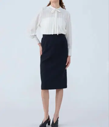 Ballsey / 드라이 더블 크로스 I 라인 스커트