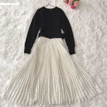 미라 오웬 도킹 원피스 울 플리츠 도트 스커트 A라인