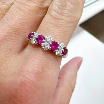 중고 PT 루비 0.48ct 다이아몬드 0.74ct 하프 이터니티 반지