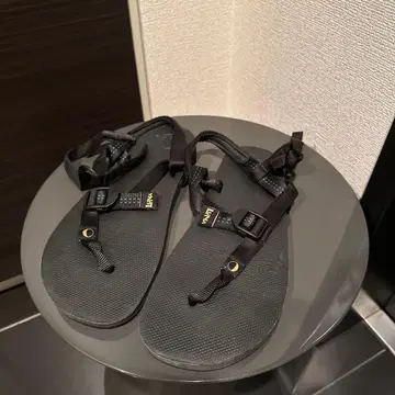 LUNA 블랙 아웃도어 샌들 27