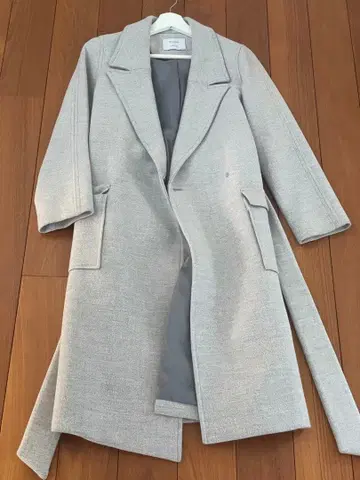 새상품급 스튜디오스 롱 코트