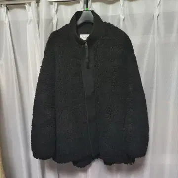 THE RERACS 블랙 보아 자켓