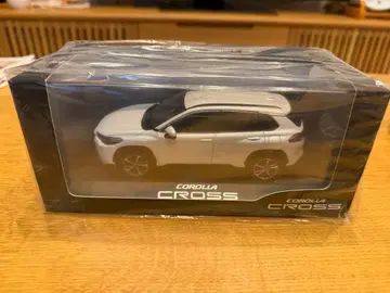 코롤라 크로스 미니카 1/30 스케일
