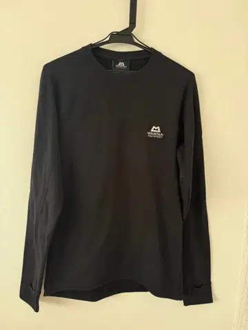 마운틴 이타이프먼트 긴팔