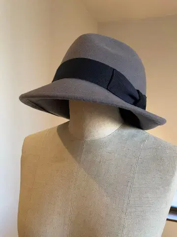 카시라 CA4LA 햇 그레이 울 햇 블랙 리본 포함