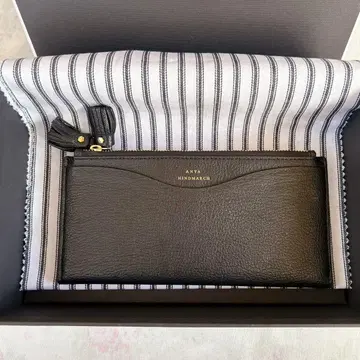 안야 힌드마치 W 지퍼 장지갑 블랙 [새상품급]