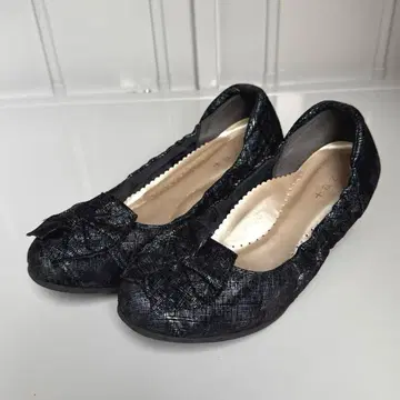 [ +az ] 리본 포함 웨지힐 블랙 광택감 있음 23.5cm