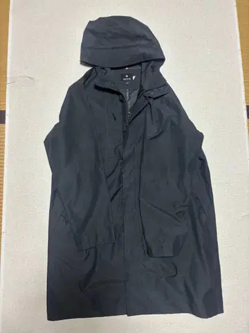 snow peak 블랙 코트 L 사이즈 눈, 진눈깨비 날씨에 최적