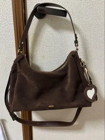 Chico 브라운 스웨이드 숄더백 핸드백
