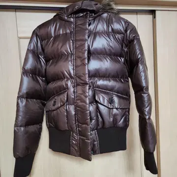 유니클로 프리미엄 다운 다운 자켓