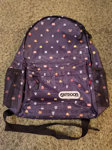 지브리 파크 한정판 outdoor x 지브리 아웃도어 백팩 도트 무늬