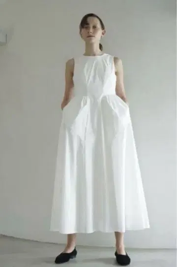 CLANE 코르셋 라인 아치 원피스