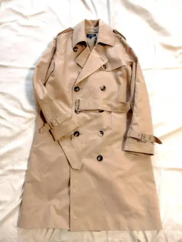 APC 트렌치코트 M