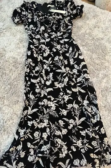 미사용 새상품 ROYAL PARTY 꽃무늬 원피스 택 포함