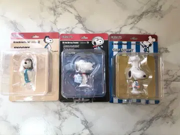 미개봉 새상품 메디콤토이 UDF 스누피 울트라 디테일 피규어 묶음 판매