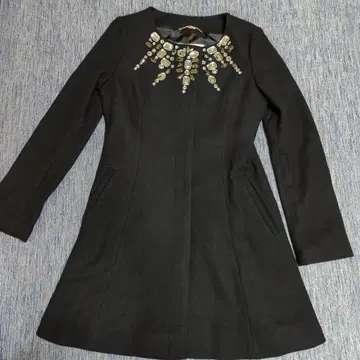 Rady 비쥬 허리라인 블랙 코트