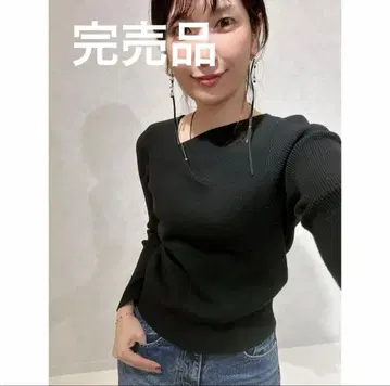 in sky DOS DIOSAS 옷깃 변형 니트