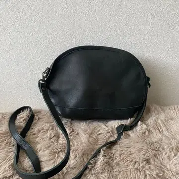 kanmi 칸미 스마일 미니백 숄더백 블랙 천연 가죽 일본제