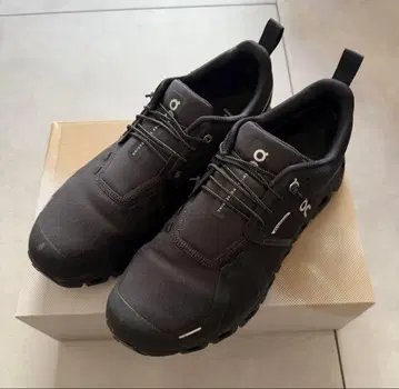 On Cloud 6 Waterproof (26.5cm Black)