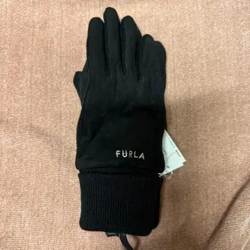 FURLA 블랙 스웨이드풍 니트 커프 장갑 미사용 새상품