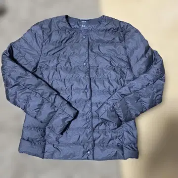 유니클로 울트라 라이트 컴팩트 다운 자켓 M