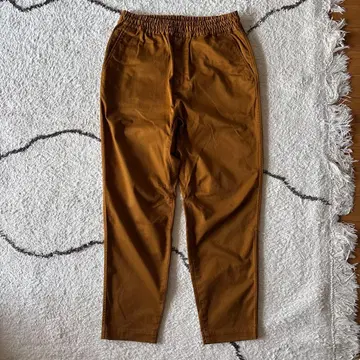 화이트 마운티니어링 TWILL STRETCHED DARTEDPANTS