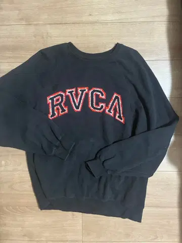 루카 트레이닝복