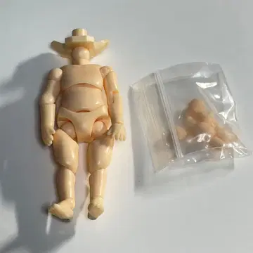 넨도로이드돌 소체 almond milk 바디