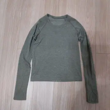 룰루레몬 Swiftly Teck Longsleeve