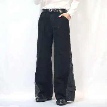 [리메이크] 재구축 블랙 데님 가죽 루즈 플레어 배기 와이드 초와이드