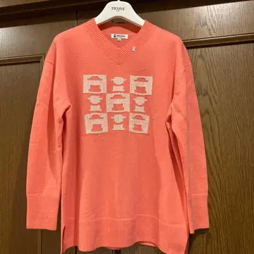 미사용 새상품! 피코네 스웨터