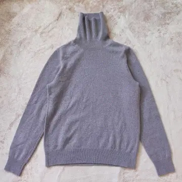 타카시마야 캐시미어 터틀넥 토프