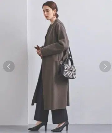 새상품급 유나이티드 애로우즈 리버스탠드 V 노카라 롱 코트 IENA