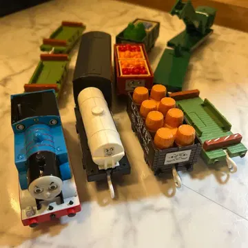 프라레일 토마스와 활기찬 화물차 세트