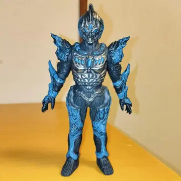 24시간 이내 발송 택 없음 레이바토스 소프트 비닐 울트라맨