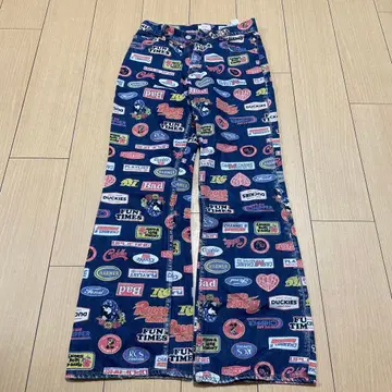 RODEO CROWNS 프린트 부츠컷 데님