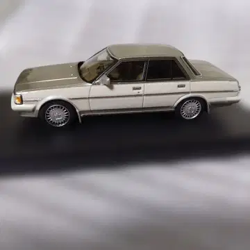 Cresta 실버 미니카