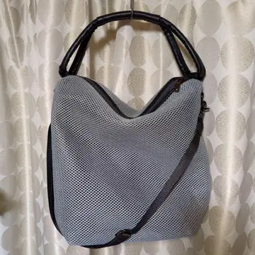 메쉬 숄더 토트백 그레이