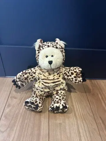 스벅 베어리스타 표범 무늬 2006년제