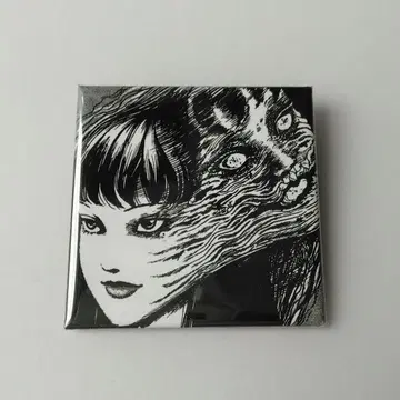 이토 준지/스퀘어 캔뱃지 토미에