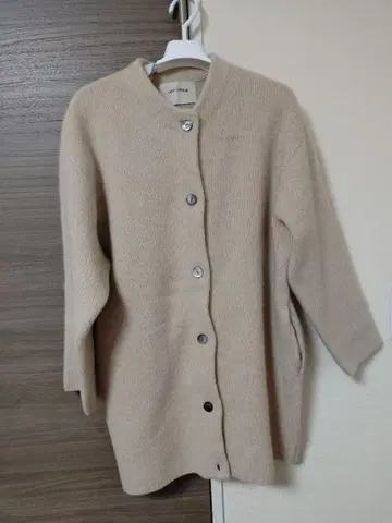 LILY LYNQUE 베이지 롱 가디건 폭스 혼방