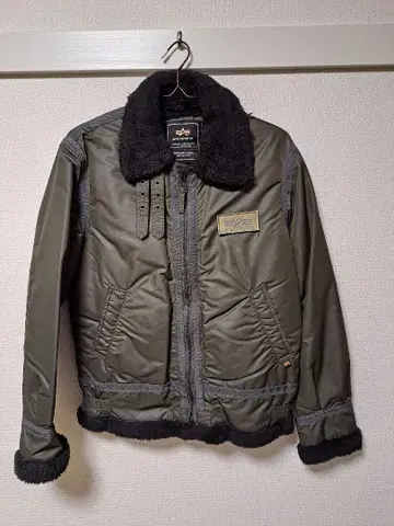 ALPHA INDUSTRIES 밀리터리 자켓 L 사이즈